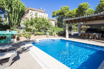 Mediterrane Villa Mallorca mit Pool in ruhiger Wohnlage