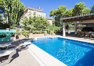 Mediterranean villa Mallorca in exclusive residencial area