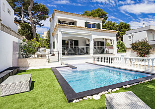 Modernized Mallorca villa near to the harbor