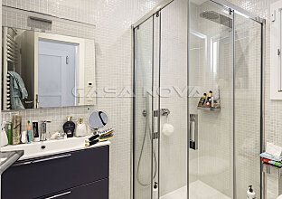 Ref. 2402521 | Bathroom with modern equipment 