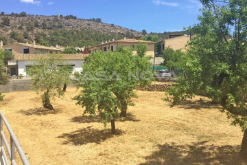 Baugrundstück für max. 7 Reihenhaus-Einheiten im Ort Calvia