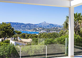 Ref. 2502535 | Modernized Mallorca villa with panoramic sea and bay views