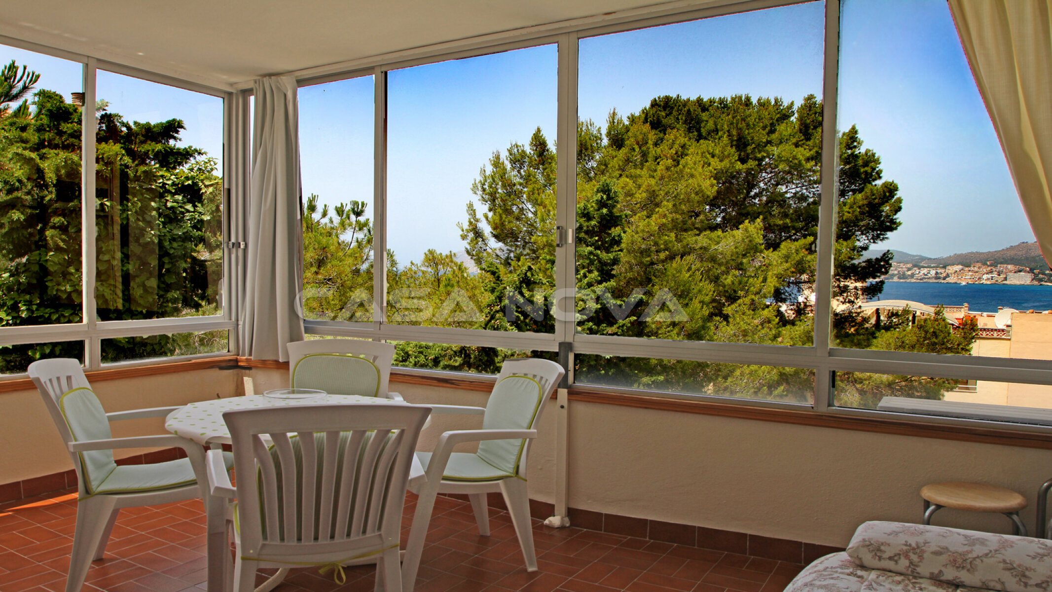 Mallorca Immobilien: Meerblick Apartment in Lauflage zum Strand