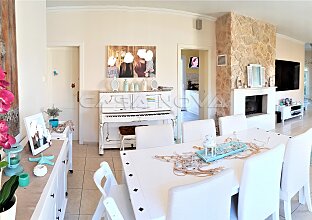 Ref. 2402661 | Preciosa villa familiar en zona residencial tranquila 