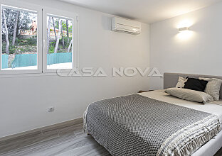 Ref. 2402672 | Amplio dormitorio doble con aire acondicionado