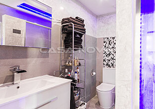 Ref. 1202771 | Encantador baño con ducha