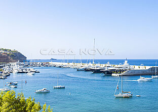 Ref. 1202828 | Fantastic sea and harbour view from the property