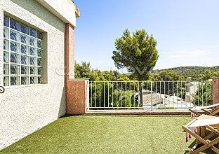 Ref. 2302835 | La terraza privada del dormitorio principal