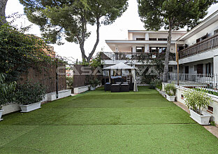 Chalet con licencia de alquiler vacacional cerca de la playa