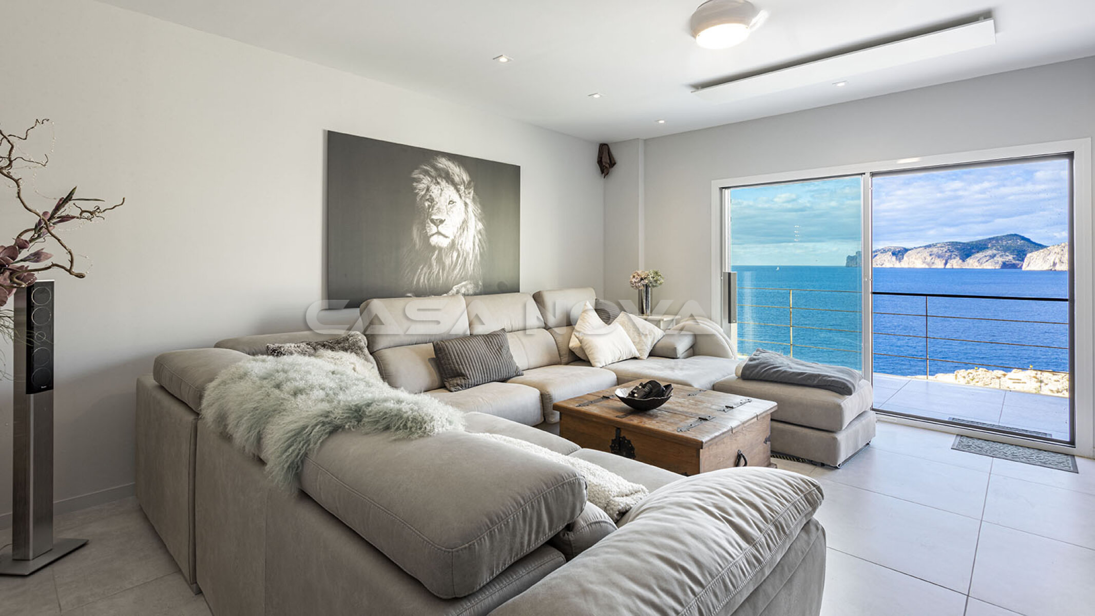 Modernes Mallorca Apartment mit Blick auf das Meer