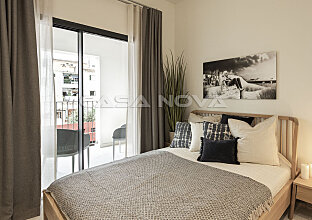 Ref. 1102931 | Dormitorio luminoso con mobiliario moderno