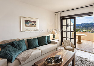 Ref. 1202952 | Gemütliches Wohnzimmer mit Terrassenzugang 
