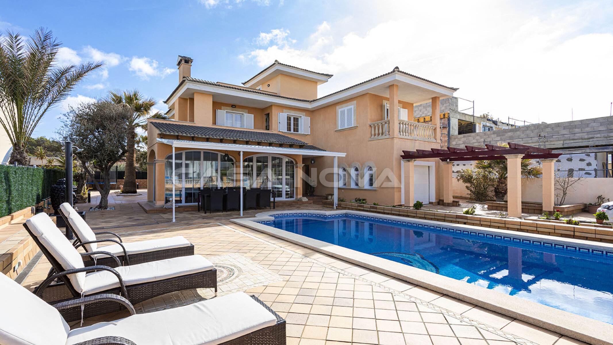 Mallorca Villa mit Pool in sehr exklusiven Wohngegend