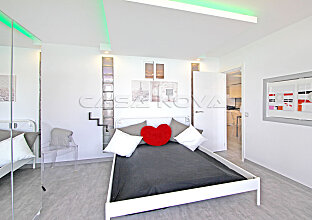 Ref. 1202969 | Modernes Doppelschlafzimmer mit LED Beleuchtung