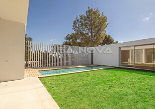 Ref. 2402680 | High quality new build villa with great outdoor space