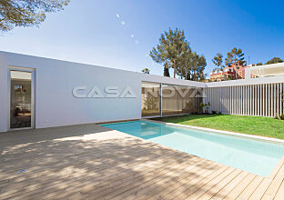 Ref. 2402680 | Exclusive new villa with pool and high quality equipment 