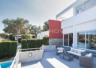 Modern villa not far from the sought- after harbour Port Adriano