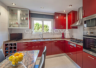 Ref. 2302990 | Fully equipped fitted kitchen with electrical appliances 