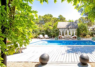 Ref. 2403032 | Unique villa of the best quality with idyllic garden