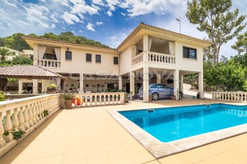 Traditional Mallorca villa in quiet and central location