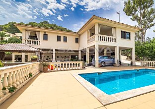 Traditional Mallorca villa in quiet and central location