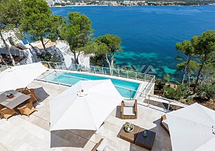 Modernized Mallorca villa in 1st line and sea access