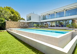 Ref. 2503081 | New construction villa with impressive architecture and top quality