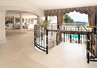 Ref. 2703063 | Imponente villa con espectaculares vistas al mar