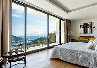 Ref. 2803113 | Villa de diseño única con vistas al mar