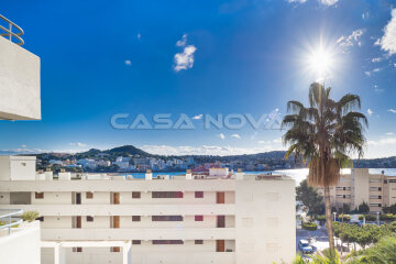 Charming flat near the beach with partial sea view