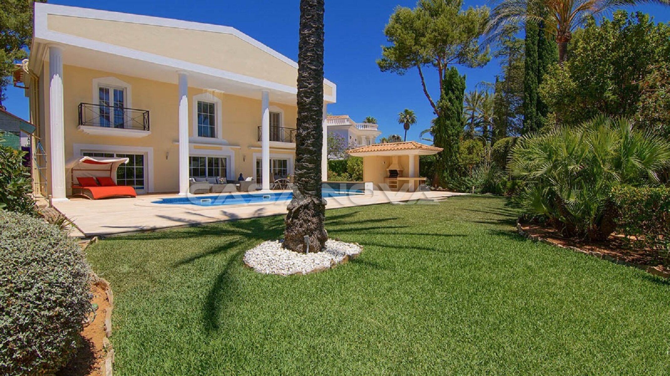 VENDIDO POR CASA NOVA PROPERTIES