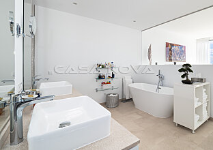 Ref. 2303201 | Badezimmer en Suite mit Aussicht