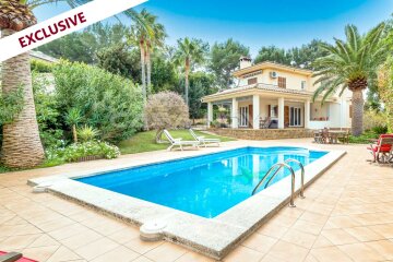 EXCLUSIVO: Villa mediterránea con piscina en top ubicación