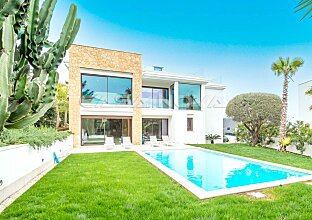 Attractive newly built villa with modern and mediterranean design