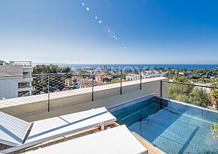 Ref. 1203050 | Piscina privada en la azotea con vistas al mar