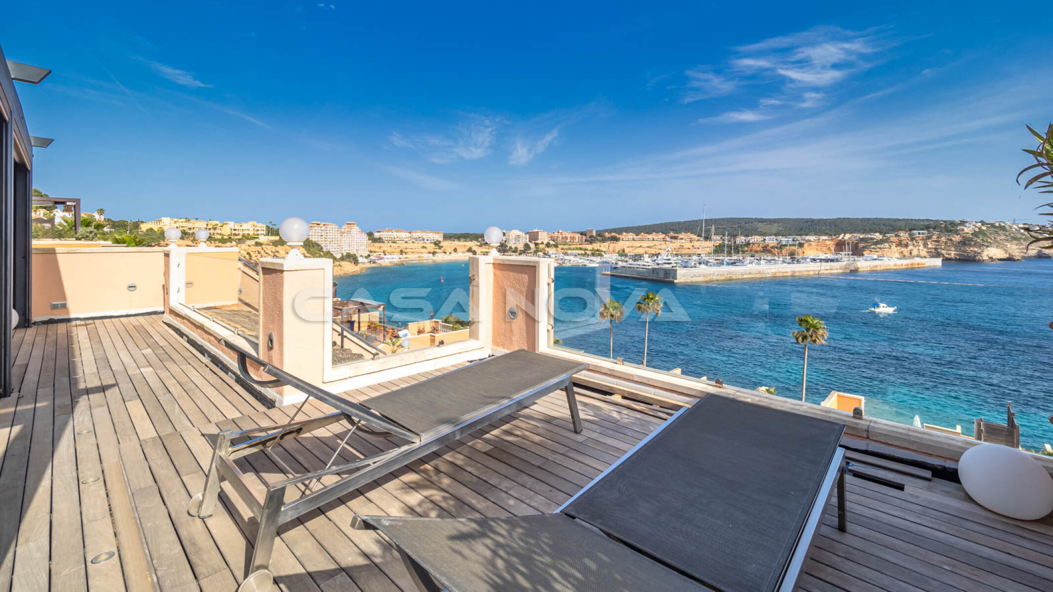 Sensational sea view penthouse Mallorca in south facing position 