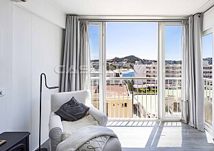 Ref. 1103225 | Bright apartment with beach views