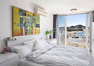 Ref. 1103225 | Cozy double bedroom with beach views