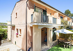 Mediterranes Reihenendhaus in gepflegter Wohnanlage