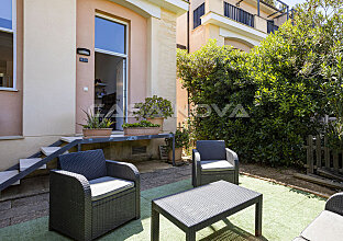 Ref. 2203230 | Mediterranes Reihenendhaus in gepflegter Wohnanlage 