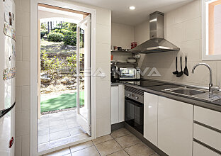 Ref. 2203230 | Mediterranes Reihenendhaus in gepflegter Wohnanlage 