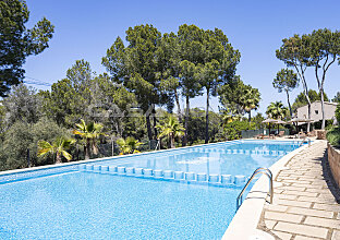 Ref. 2203230 | Mediterranes Reihenendhaus in gepflegter Wohnanlage 