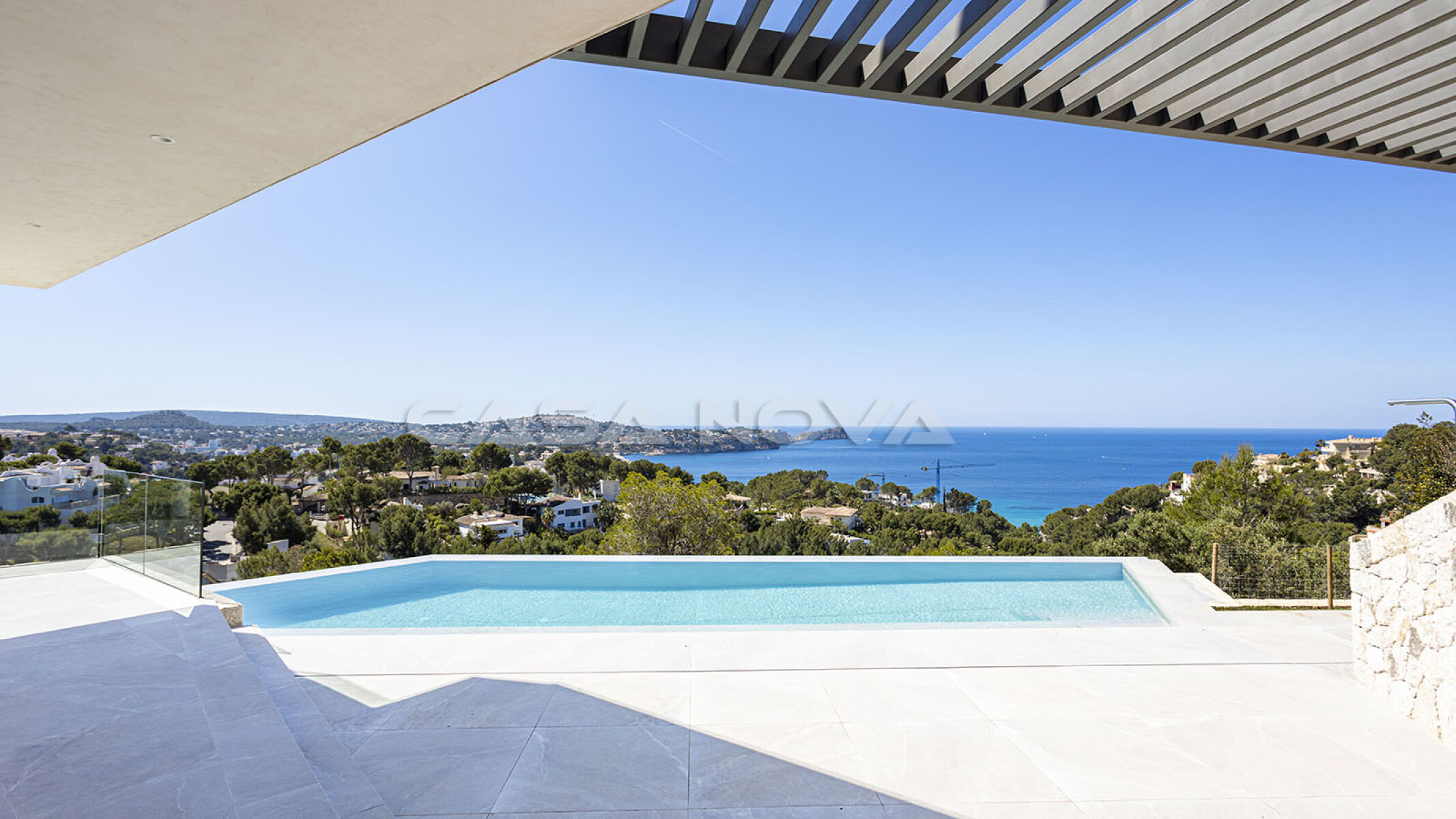 Impresionante villa con vistas al mar de ensueo