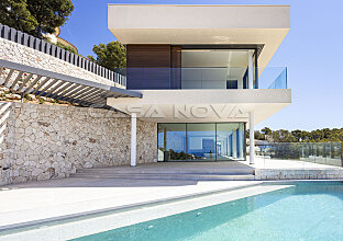 Ref. 2503158 | Impresionante villa con vistas al mar de ensueño