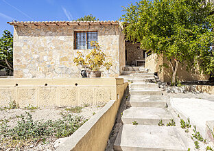 Ref. 2503231 | Immobilien Mallorca: Naturstein Villa in zentraler Lage