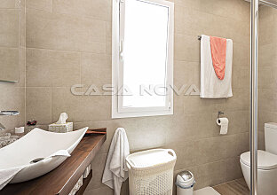 Ref. 2303234 | Bathroom with floor heating