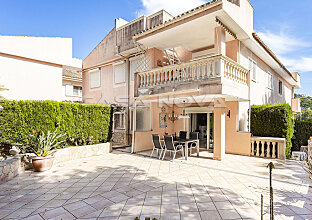 Mallorca ground floor apartment with large terrace