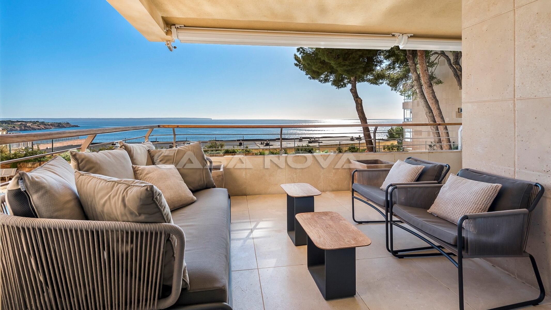 Large sunny terrace with sea views