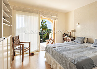 Ref. 1203256 | Master bedroom with access to the terrace