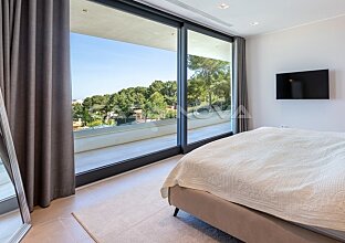Ref. 2503259 | Designer villa with panoramic views to the sea